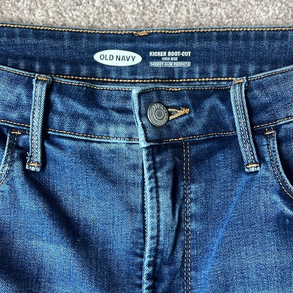 Old Navy Tall 12 High Rise Kicker Bootcut Jeans in medium indigo secret slim - Picture 3 of 10